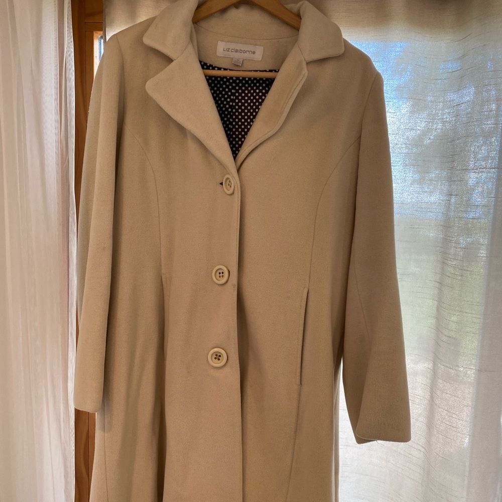 Vintage Liz Claiborne cream 3/4 length black polka